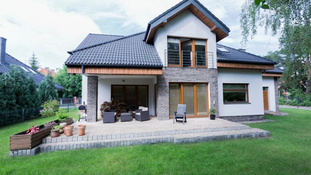Jak ocieplić budynek skutecznie i uniknąć kosztownych błędów