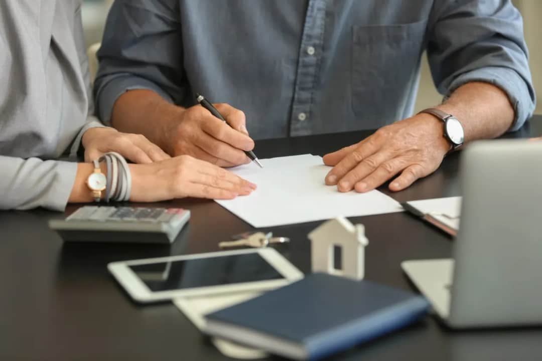 Jaką prowizję biorą biura nieruchomości? Sprawdź, ile naprawdę zapłacisz