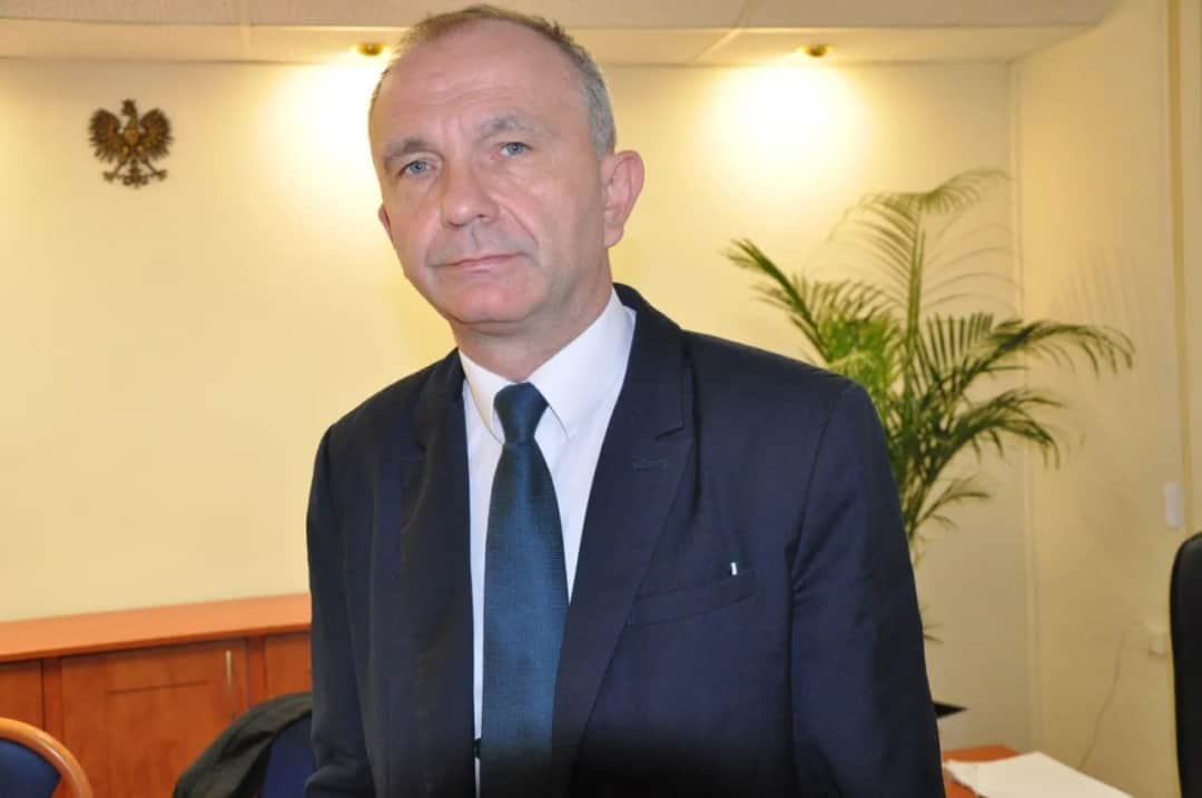 Kto może być prezesem spółdzielni mieszkaniowej? Oto kluczowe wymagania