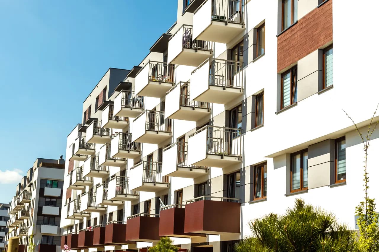 Czy można wynająć mieszkanie od spółdzielni mieszkaniowej? Oto, co musisz wiedzieć